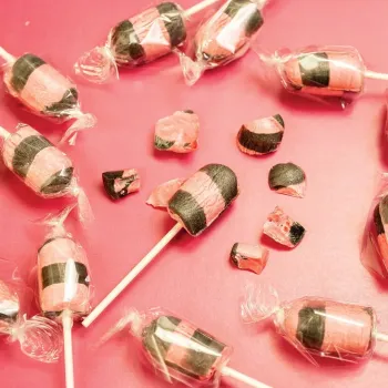 Namitupa Himbeer Salmiac Lollies 6 Stück