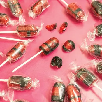 Namitupa Cranberry Salmiac Lollies 6 Stück
