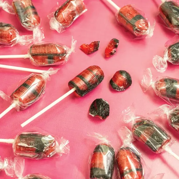 Namitupa Cranberry Salmiac Lollies 6 Stück